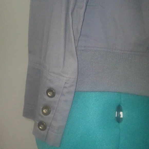 Ali & Kris Convertible Cropped Gray Jacket Sz L - Picture 8 of 15